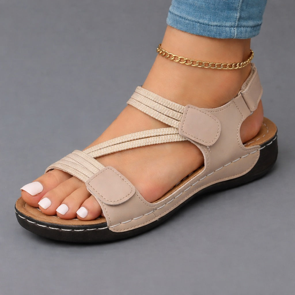 Beige / US 11.5