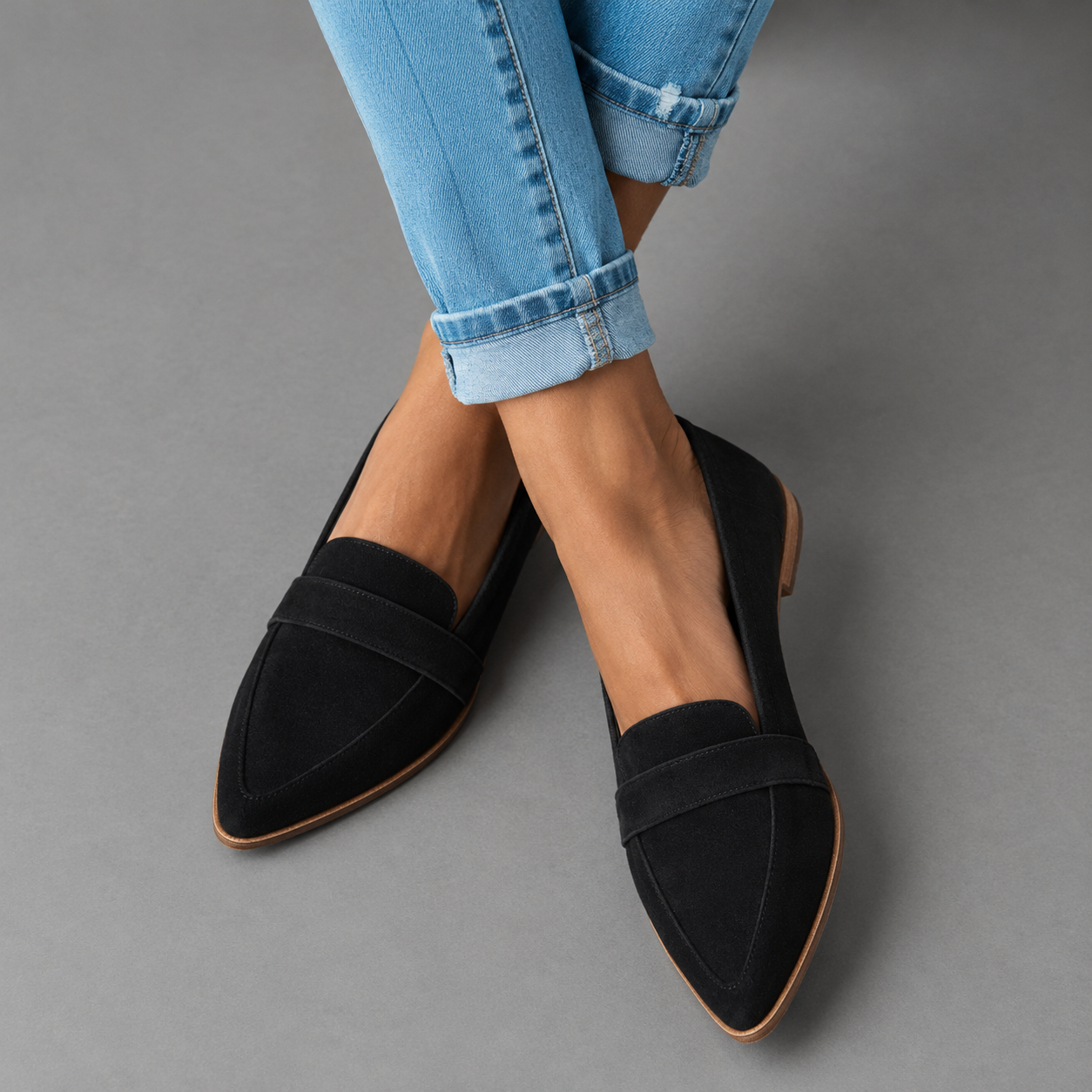 Black / 12