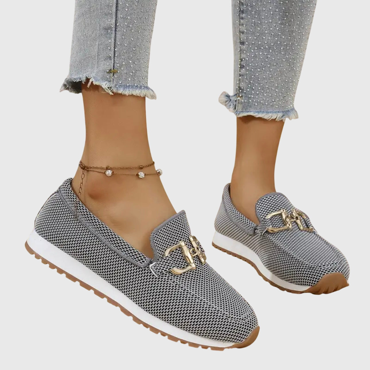 Gray / 11